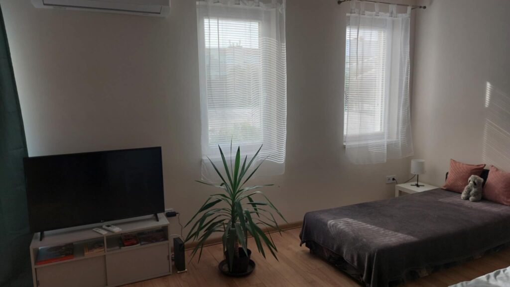 5ec9eebb 0e1d 46d2 ae9a 72afb5e71508